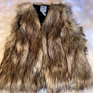 Fur vest / faux